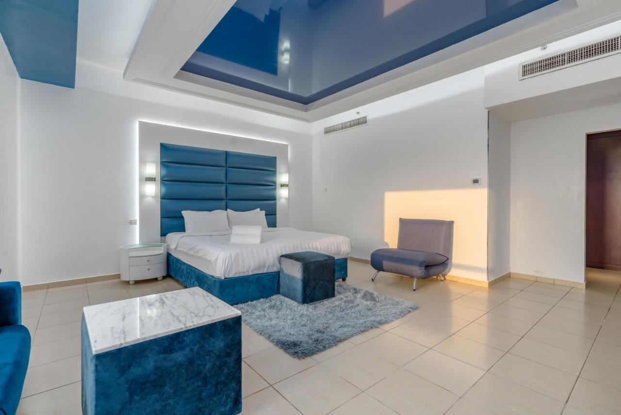 Elan Rimal 5 Suits Dubai Bagian luar foto