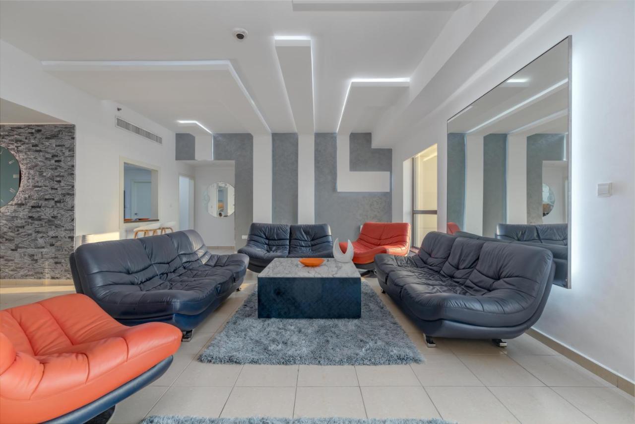 Elan Rimal 5 Suits Dubai Bagian luar foto