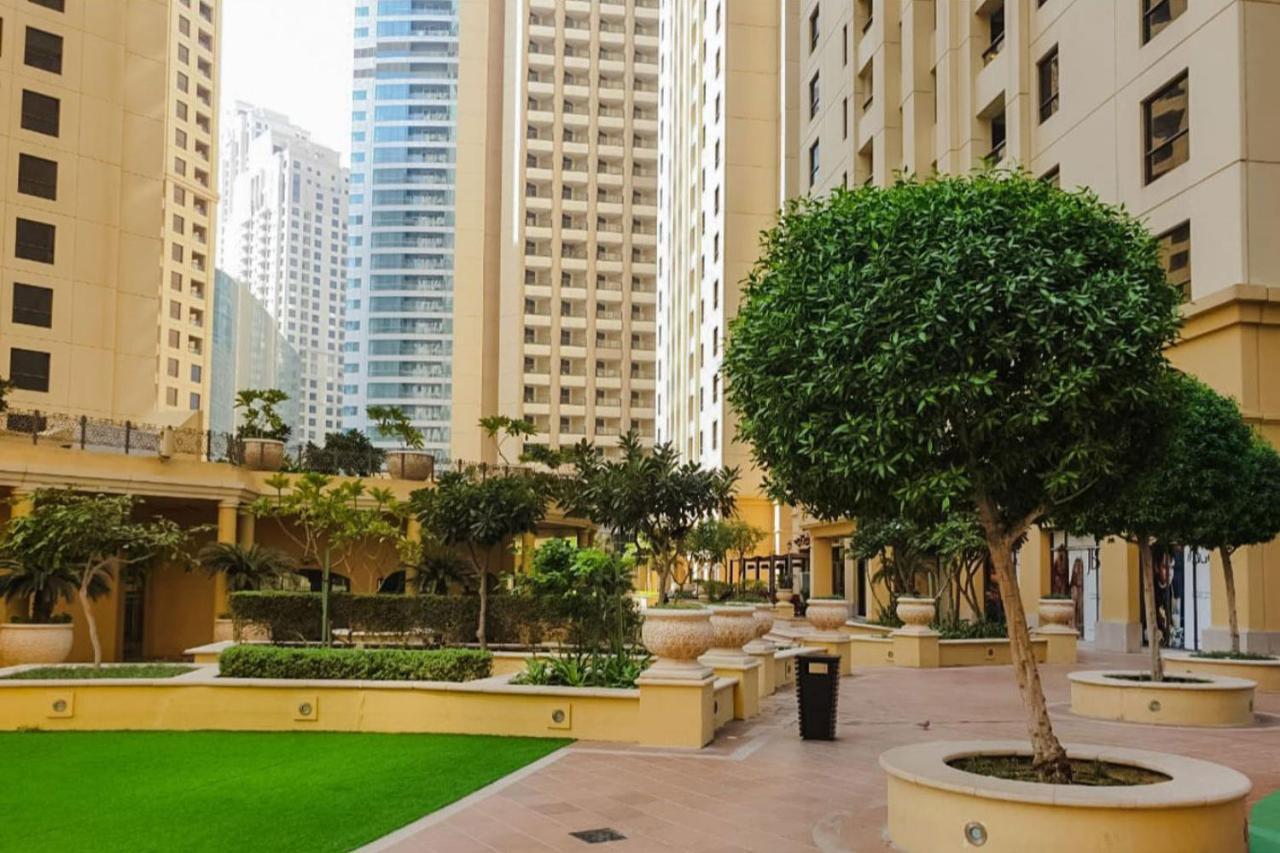 Elan Rimal 5 Suits Dubai Bagian luar foto