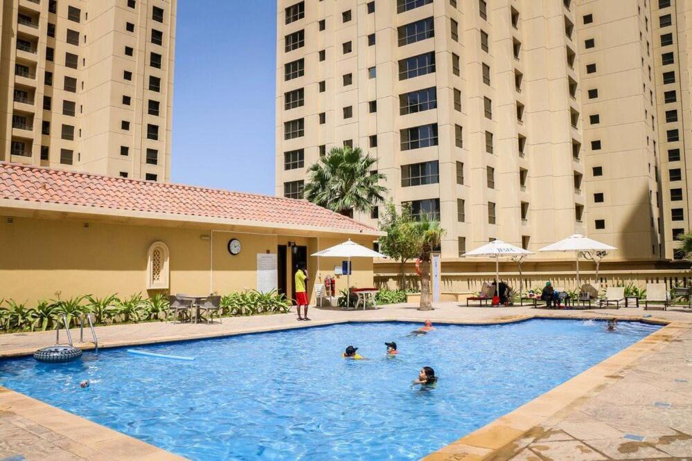 Elan Rimal 5 Suits Dubai Bagian luar foto